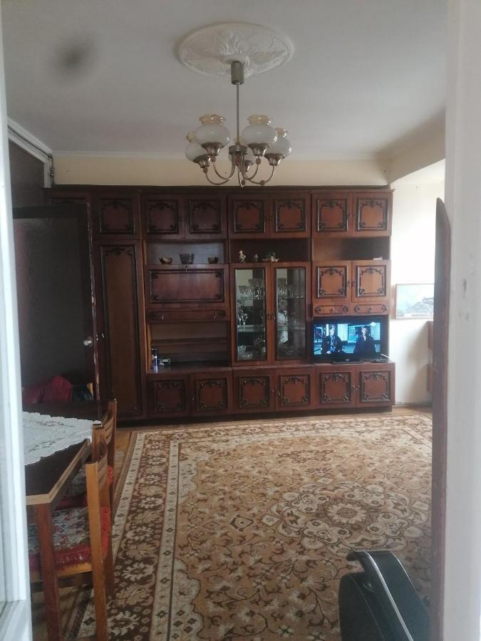 Good Luck Apartment Ереван Екстериор снимка